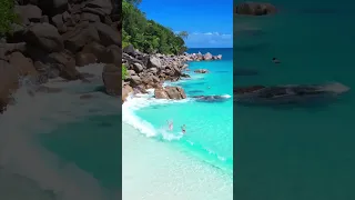 Seychelles best shots 🏝️🤩 #luxurytravel #bestresorts #seychelles #dronevideo