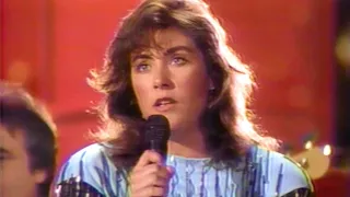 Laura Branigan - The Lucky One - Solid Gold (1984) [2nd Performance]