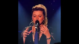 Chemistry Kelly Clarkson Las Vegas 8.19.2023