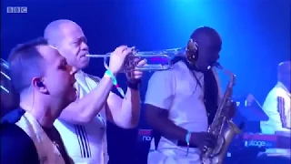 EARTH,WIND & FIRE LIVE FULL CONCERT HD ®