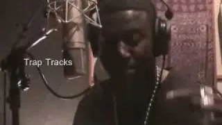 Gucci Mane Going Hard In Da Booth (Trap Tracks)