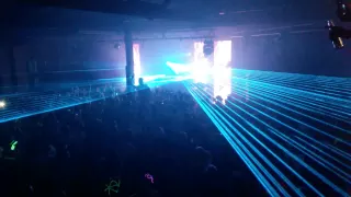 Cosmic Gate live @ Godskitchen, "Darude - Sandstorm (Mark Sixma Bootleg")