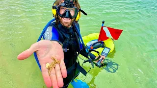 Finding GOLD at France’s RICHEST BEACH! (Metal Detecting Underwater)