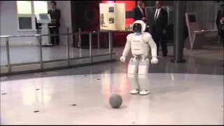 Raw: Obama Plays Soccer With Japanese Robot