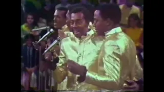 Hello Young Lovers - The Temptations (1968) Live on T.C.B TV Special + a little skit