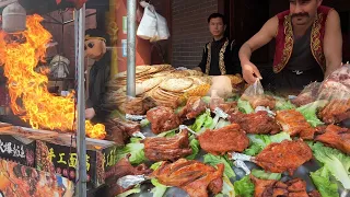Visit the temple fair in Henan Province, China, and see all the delicious food on the street