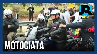 Presidente Bolsonaro participa de motociata em Florianópolis neste sábado (7)