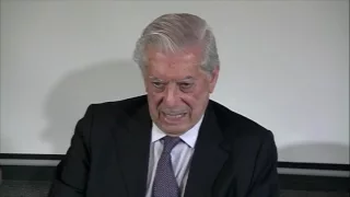 Encuentro literario "Libros Cruciales" con Mario Vargas Llosa