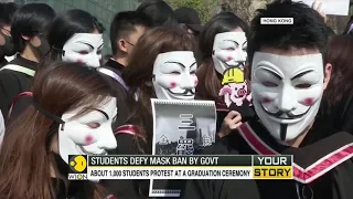 Hong Kong: Students protest at graduation ceremony