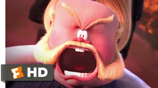 Hotel Transylvania 3: Summer Vacation - Van Helsing Fails Again Scene | Fandango Family