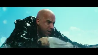 Три икса: Мировое господство XXx: Return of Xander Cage  Погоня на мотоциклах.