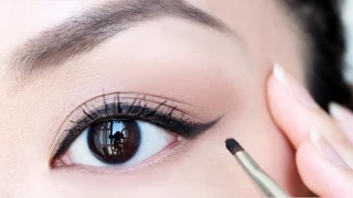 HOW TO: Apply Eyeliner For Beginners | chiutips