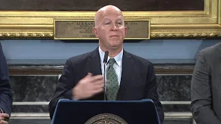 NYPD commissioner James O'Neill to step down