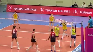 Melisa Vargas’dan mükemmel smaç!