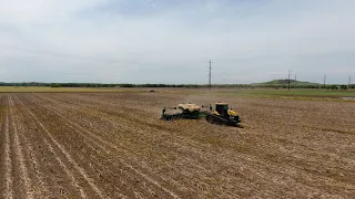 We got to demo a BRAND NEW Great Plains PL5700 Planter!