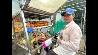Xe bánh mì đơn giản nhưng ông chú ở Sài Gòn bán không ngưng tay