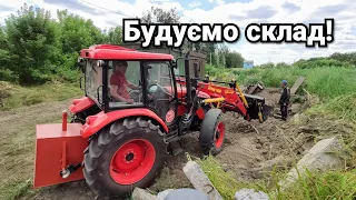 Навантажувач Dellif на будівництві. Трактор Zetor Major 80