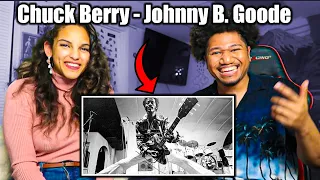 OUR FIRST TIME HEARING Chuck Berry - Johnny B. Goode (Live 1958)