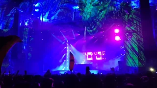 Sander van Doorn playing "ID" at Untold Festival 2017