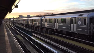 Exclusive™ R62A 7 Train Approaching & Departing 103rd St. Corona-Plaza