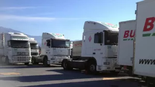 VNN loading RoRo trucks 3