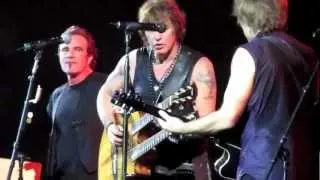 Bon Jovi - These Days - Live O2 Arena - Multi Cam- 20th june 2010 - night 8 - 20 de junio de 2010