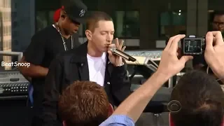 Jay-Z Ft. Eminem - Renegade (Live Performance)
