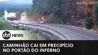 Caminhão cai no precipício no Portão do Inferno