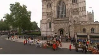Outside the Westminster Abbey after the Royal Wedding (29-04-2011)