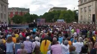 President Obama Campaigns in Iowa City