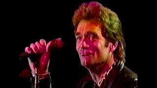 Huey Lewis and the News - Live at Tokyo Dome, Japan - Dec. 31st 1989