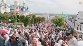 Тисячі віруючих молитовно відсвяткували день пам’яті преп. Іова, ігумена Почаївської лаври🌿