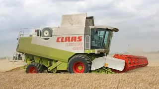 The First Lexion model: 1996 Claas Lexion 480 combine | 30ft/9m C900 header | Modern Classic