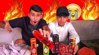 تحدي احر شطات بالعالم 🔥🌶 - على المستشفى 😂😭