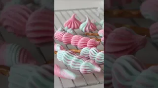 Easy Meringue Cookies