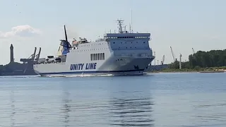 MF GALILEUSZ (UNITY LINE) SZYBKIE WYJŚCIE Z ŚWINOUSKIEGO PORTU