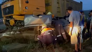 23.07.2021г- двое взрослых и ребёнок погибли в дтп из-за отказавших у самосвала тормозов в Туве.