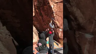 Fear of the black hat, red rocks