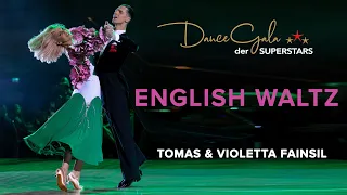 Tomas Fainsil  & Violetta Fainsil - DanceGala der Superstars 2022 - Düsseldorf -  Show English Waltz