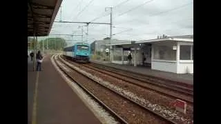 SNCF X 4700 TER train arrives into Bayeux