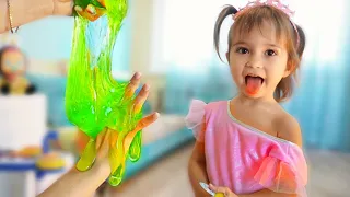 Распаковка подарков в День Рождения Мии. Mia birthday party. Slime слайм