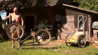 How to open a bottle of beer Lithuanian Style