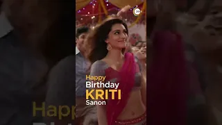 Wishing the ever-gorgeous and talented #KritiSanon a very happy birthday | #YTShorts | #Shorts