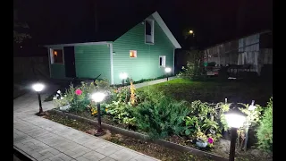 Бюджетное садовое освещение/ Декоративные светильники вдоль дорожек
