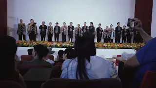 The Philippine Madrigal Singers "One Voice" by Barry Manilow @ Madz Et Al Choral Festival 2023