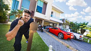 ROUBOU MINHA FERRARI E FUI BUSCAR NA CASA DELE