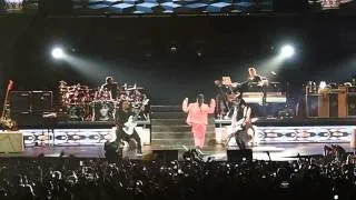 Rihanna Diamonds World Tour (Macau) - PART II