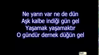 Mustafa Ceceli - İlle De Aşk lyrics (şarkı sözleri)