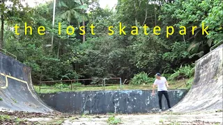 THE LOST SKATEPARK (session in the abandoned skatepark in the Malaysian jungle)