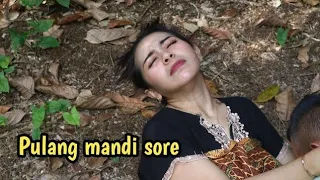 pulang mandi sore